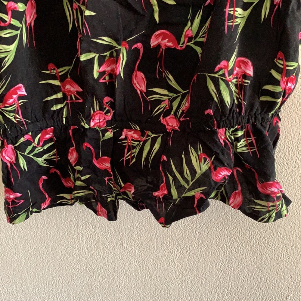 Flamingo Cropped Tank - Picture 4 of 5